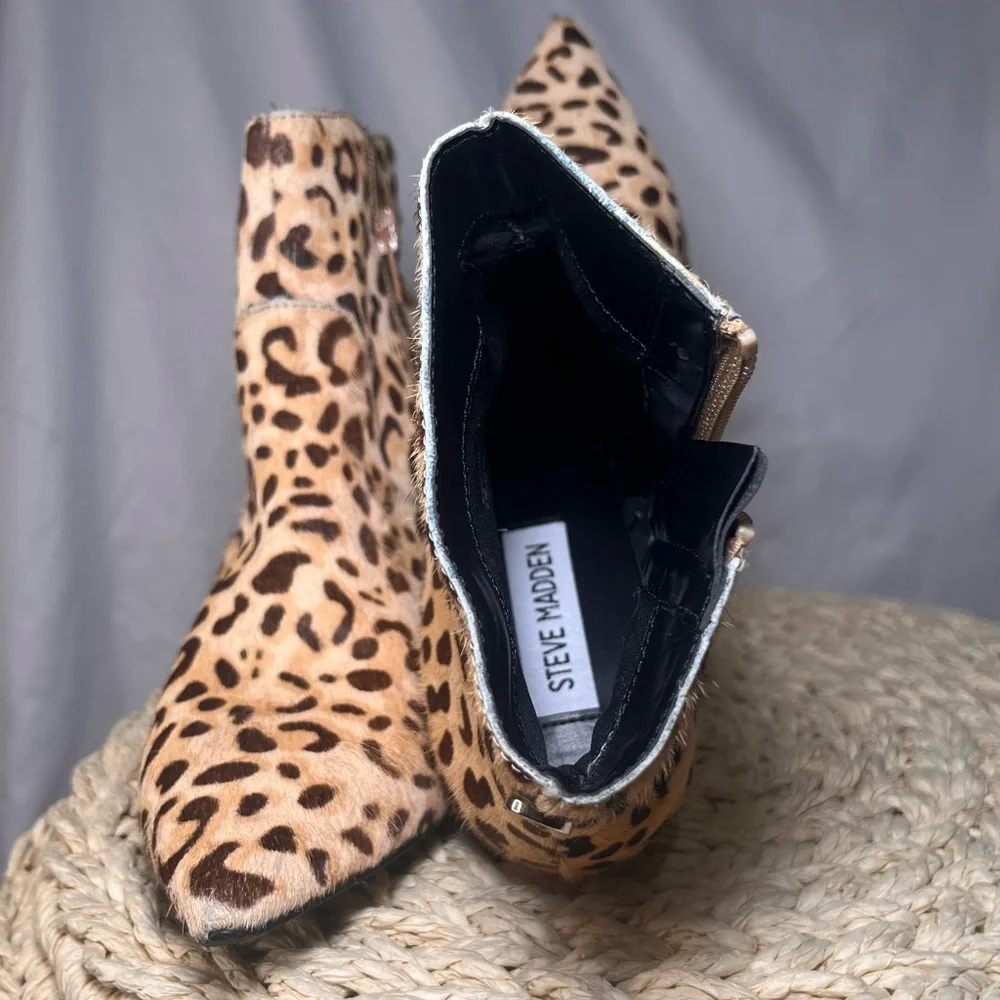 Steve Madden Leopard Cow Hair Ankle Boots Women’s 6.5M Pointed Toe Kitten Heel - Picture 4 of 8